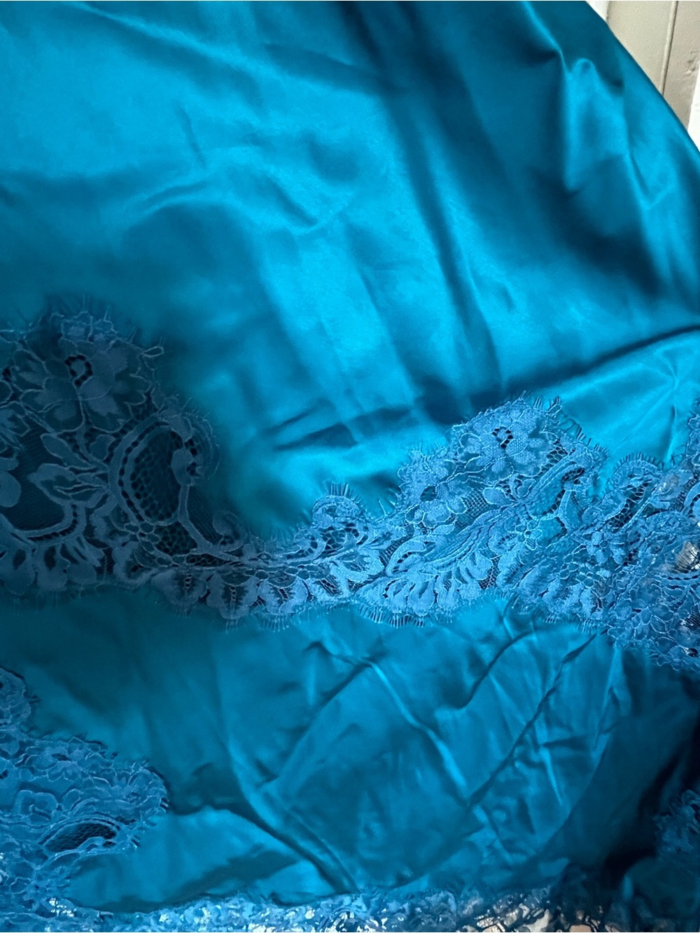 ALC Alessia Textured Satin And Lace Maxi Dress - Picture 9 of 15